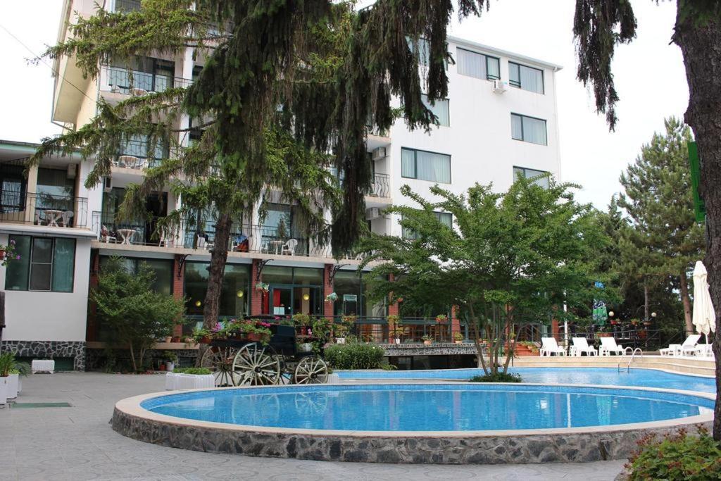 Park Hotel Briz Zlatni pjasătsi Eksteriør bilde