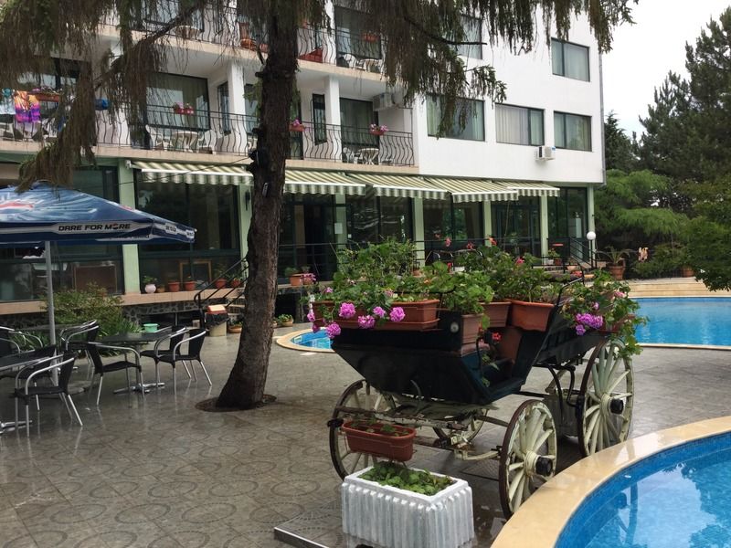 Park Hotel Briz Zlatni pjasătsi Eksteriør bilde