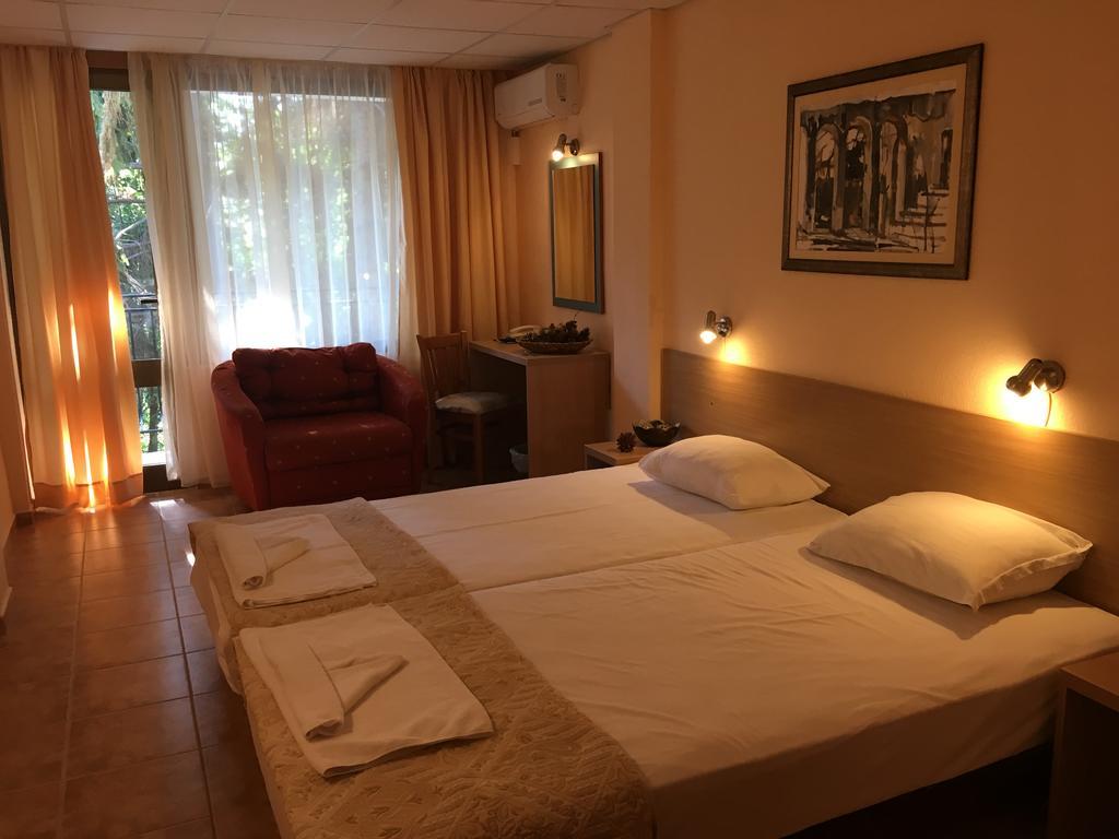 Park Hotel Briz Zlatni pjasătsi Eksteriør bilde