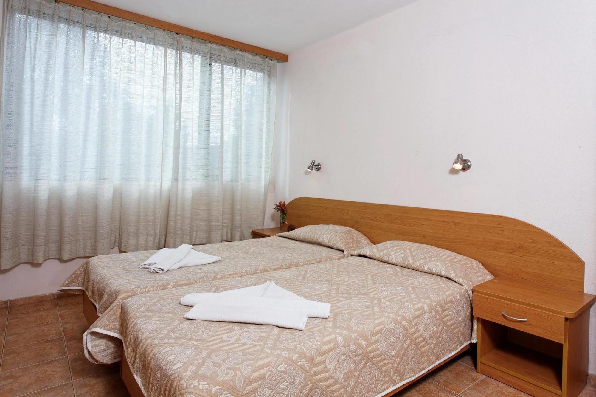 Park Hotel Briz Zlatni pjasătsi Eksteriør bilde
