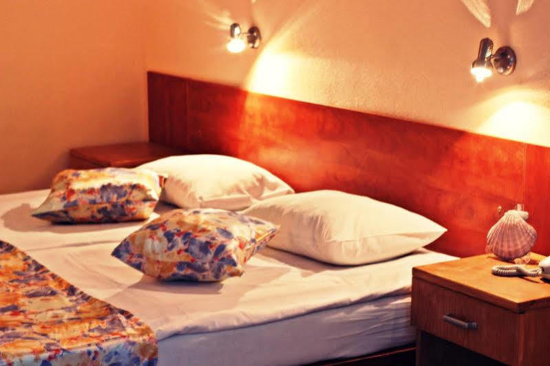 Park Hotel Briz Zlatni pjasătsi Eksteriør bilde